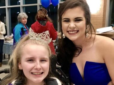 Champions of HD | Huntington's Disease News | photo of Shelby Lentz and Breanna